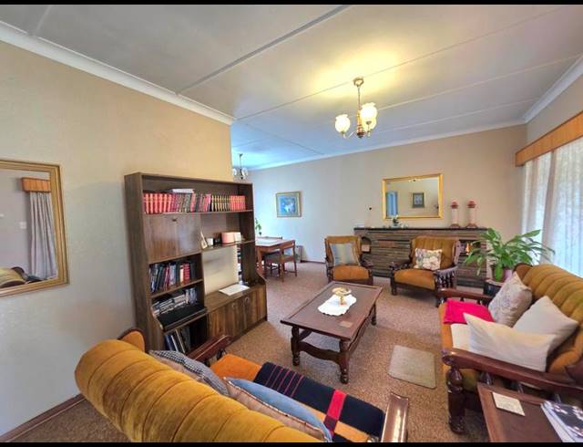 3 BEDROOM HOUSE FOR SALE IN ELSPARK